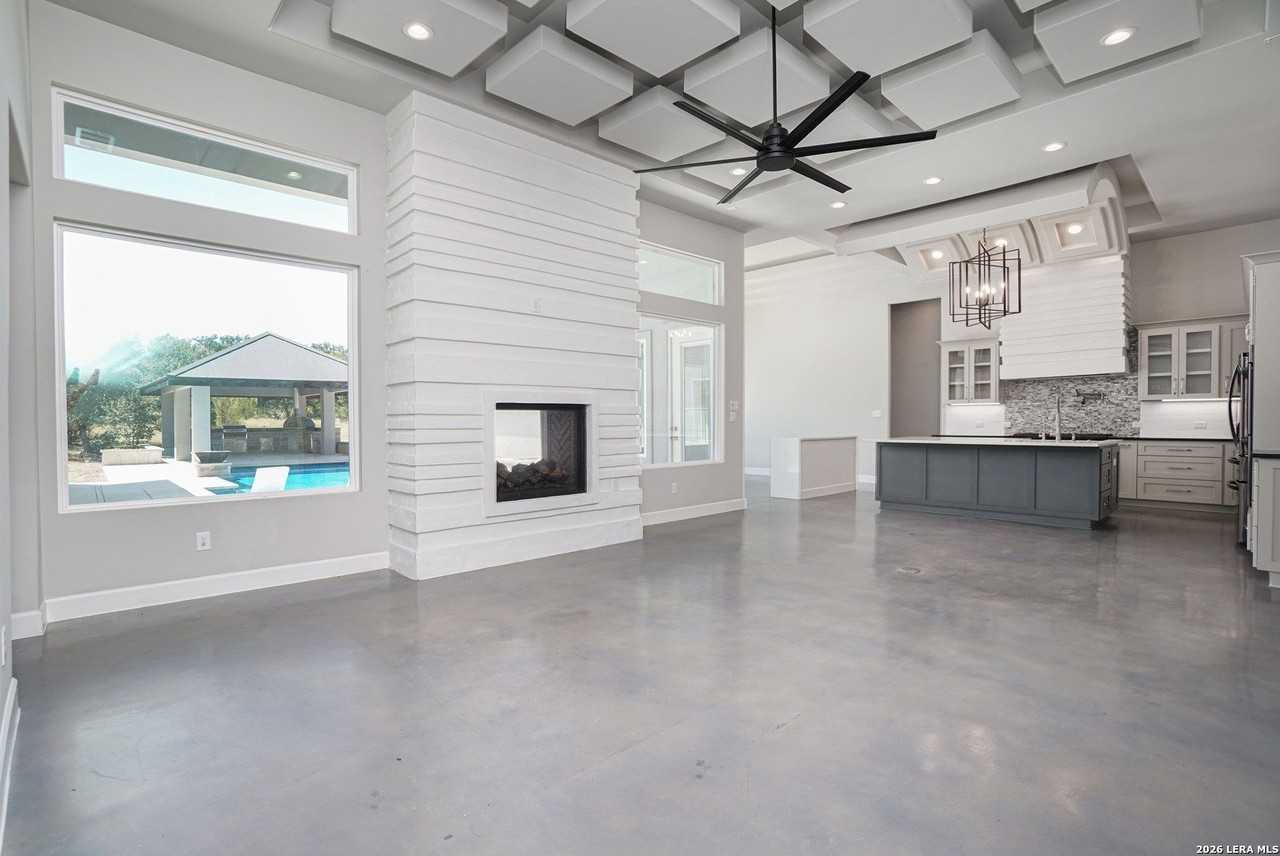 922 Maximino Ridge Rd - Photo 5 of 36