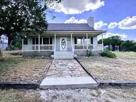 featured image of 1057 Blue Bill Cove Dr