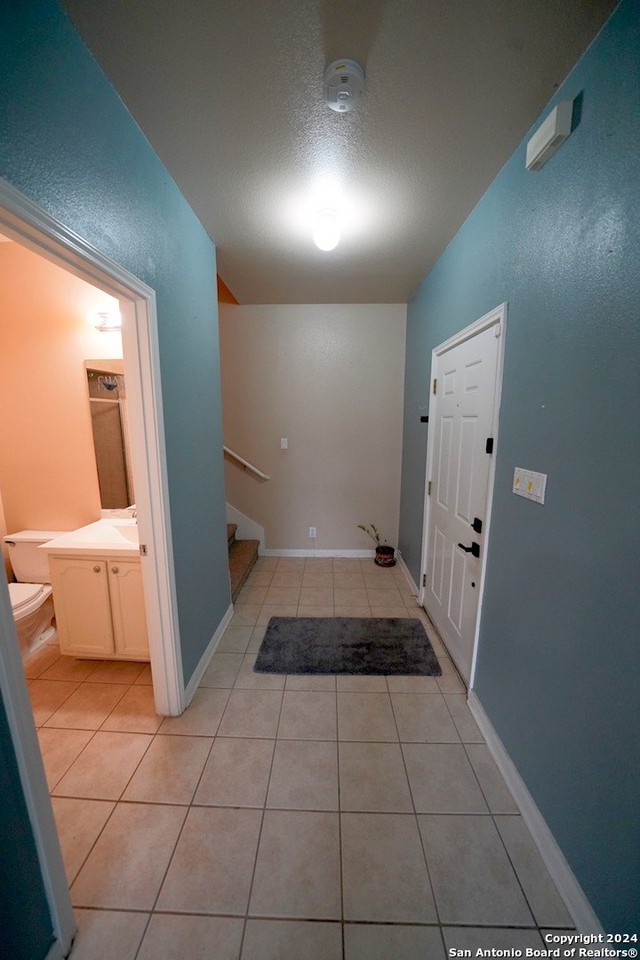 68 Chapel Hill Cir - Photo 4 of 39