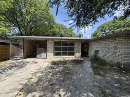 featured image of 807 Weizmann St