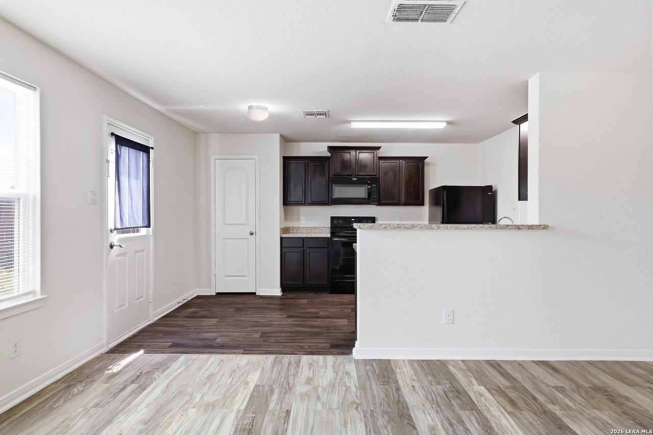 12366 Kirshner Way - Photo 5 of 24