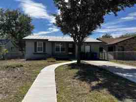 726 John Adams Dr - Photo 1 of 1