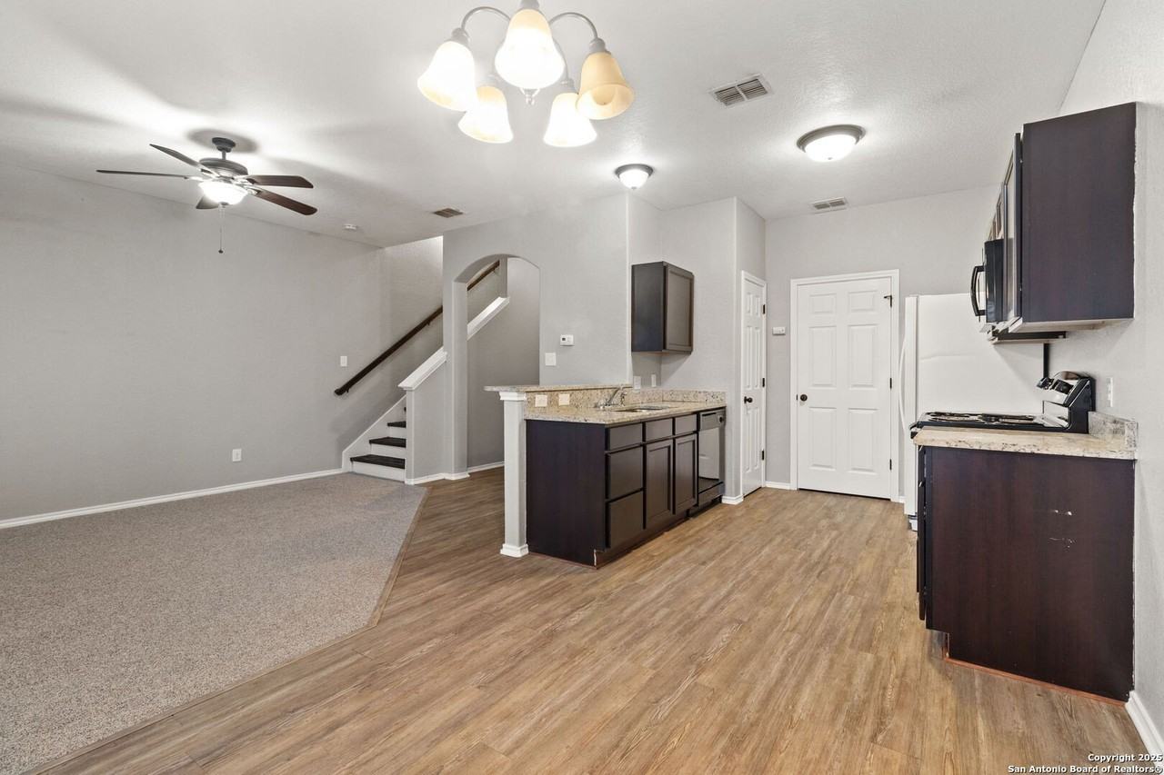 8707 Azul Sky Ct - Photo 5 of 16