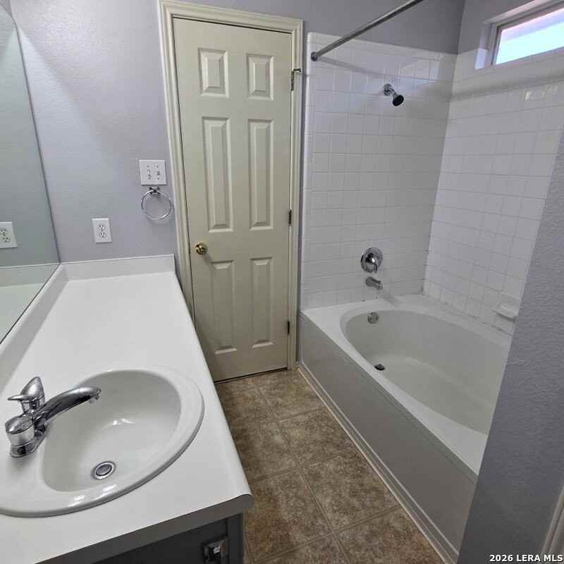 626 Limestone Flt - Photo 7 of 10