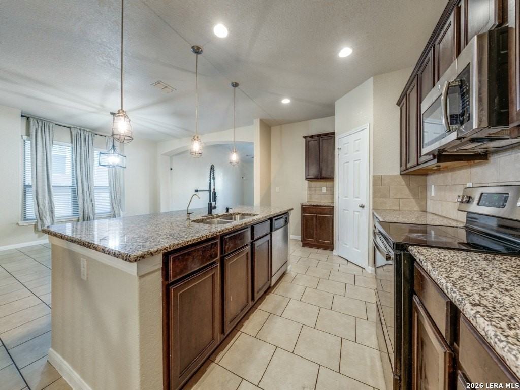 1507 Barons Den - Photo 7 of 24