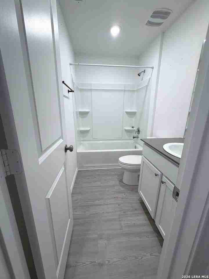 140 Payton Pl - Photo 7 of 13