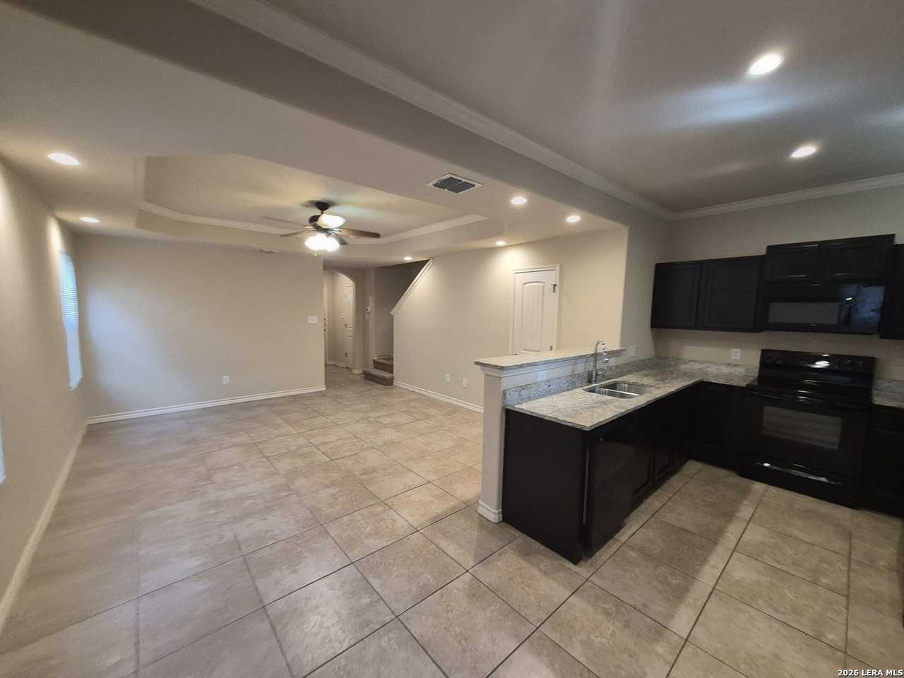 6866 Lakeview Dr #102 - Photo 6 of 24
