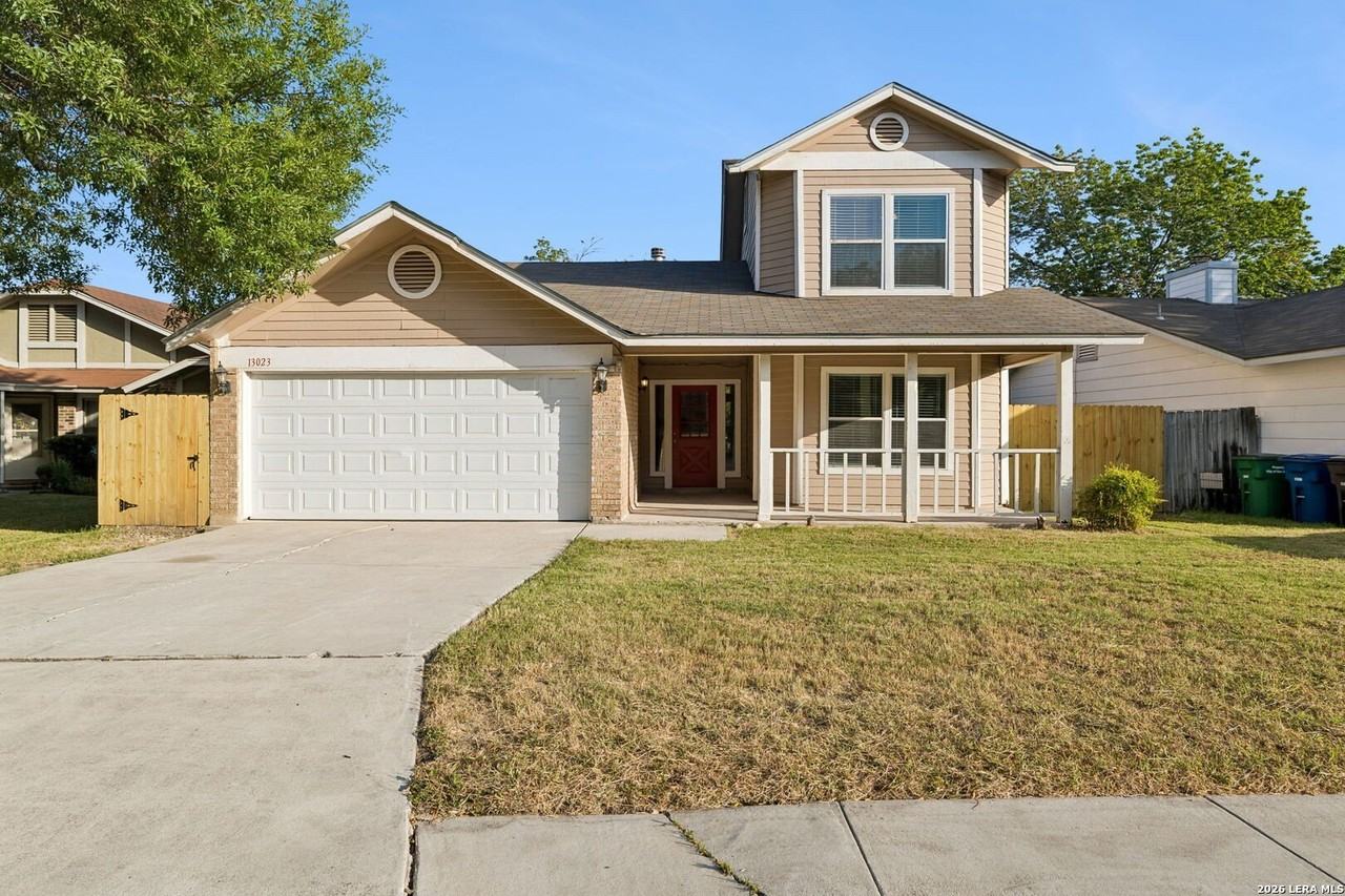 13023 Feather Ridge Dr - Photo 2 of 40