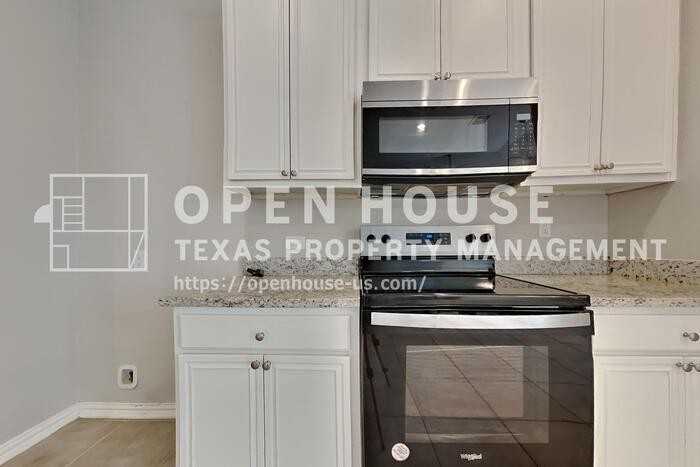 1112 Seider Ln - Photo 6 of 23