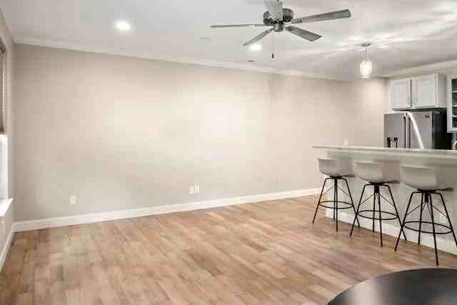 1916FR Young Road Southeast, Unit Unfurnished - Photo 6 of 36