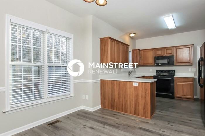 120 Hollow Ct - Photo 5 of 17
