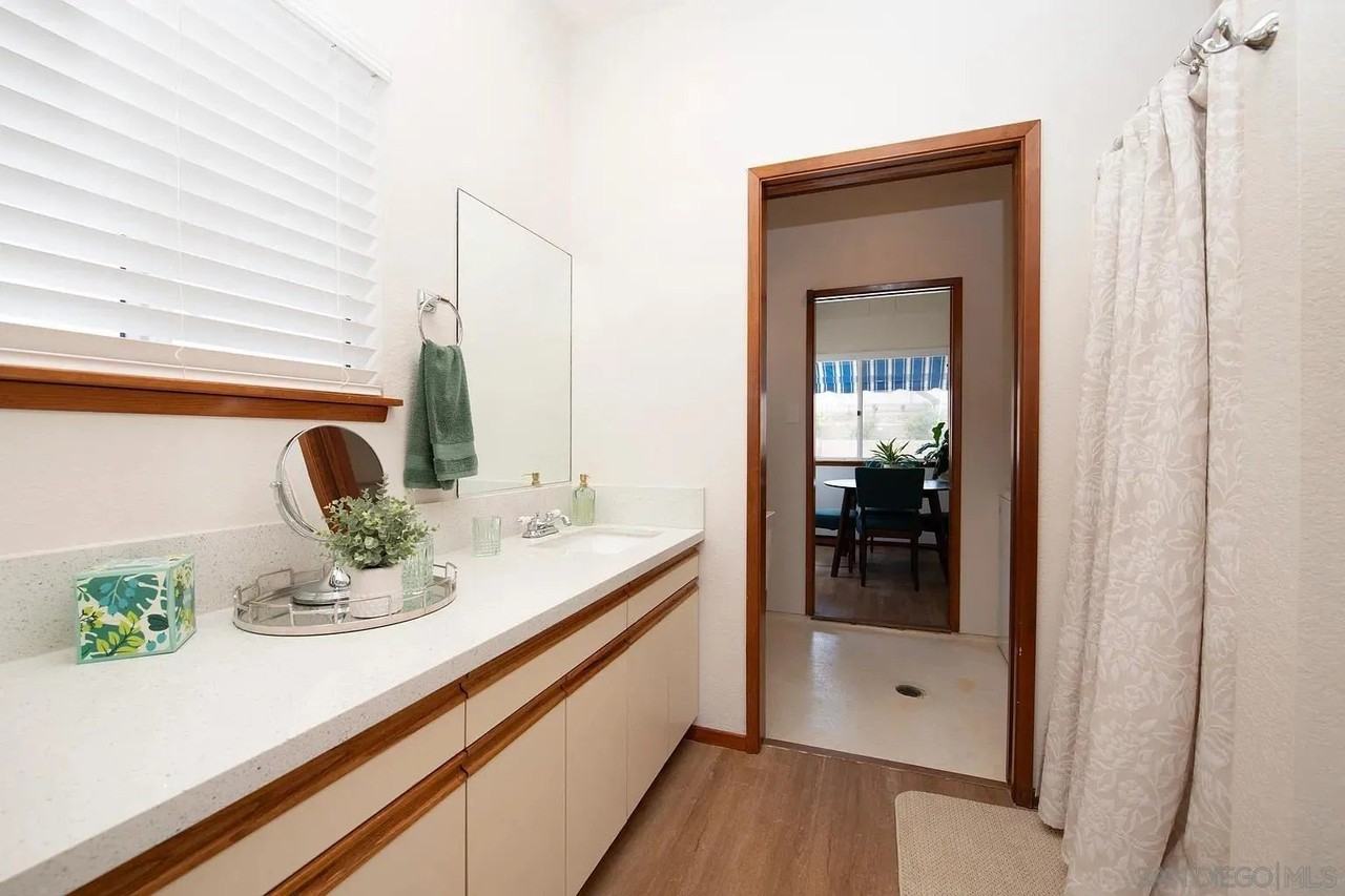 1606 Hackamore Rd #1 - Photo 3 of 20