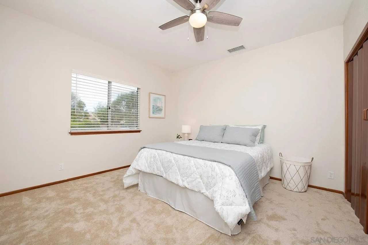 1606 Hackamore Rd #1 - Photo 4 of 20