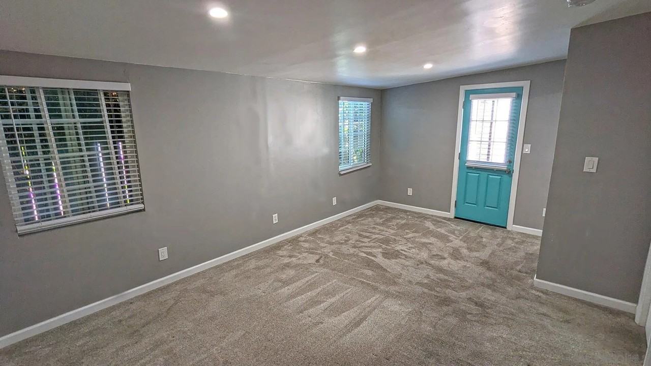 3645 Meade Ave - Photo 3 of 13
