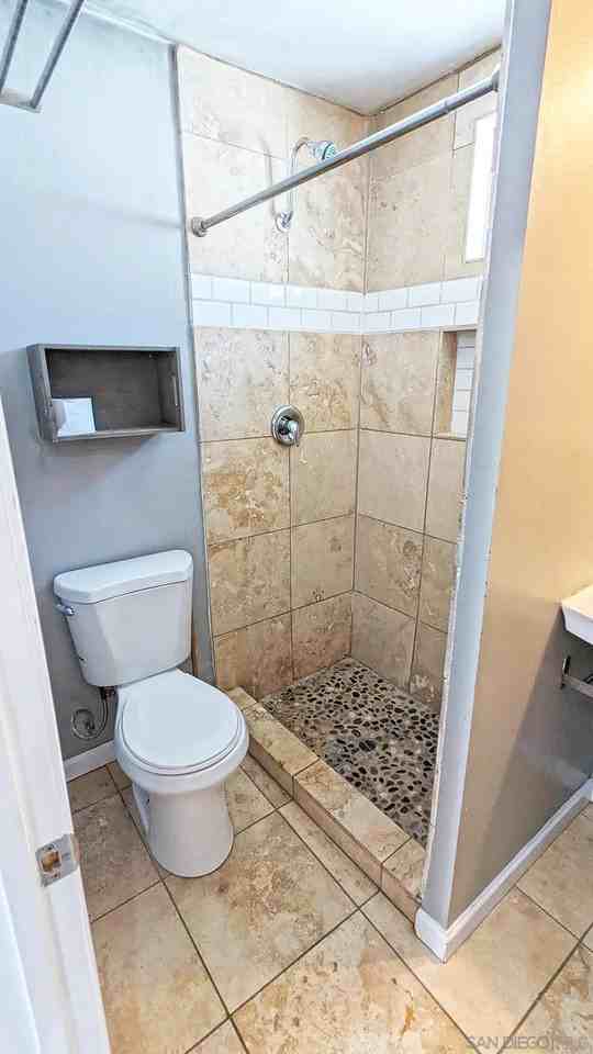 3645 Meade Ave - Photo 6 of 13