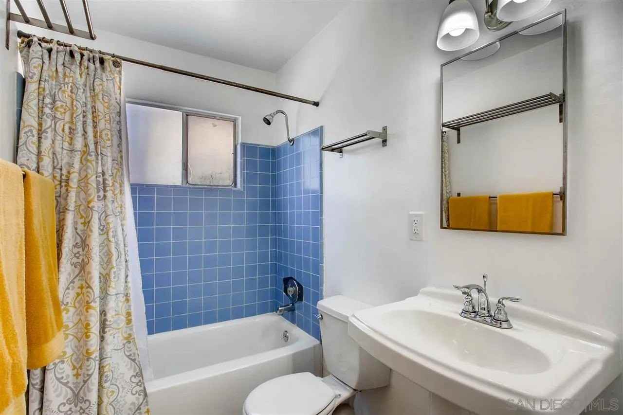 4458 Copeland Ave - Photo 7 of 10