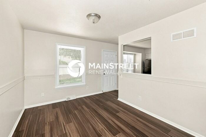 609 Ne 2nd St - Photo 5 of 19
