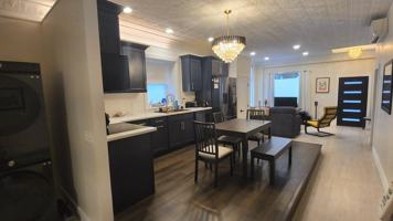 featured image of 48 Church St