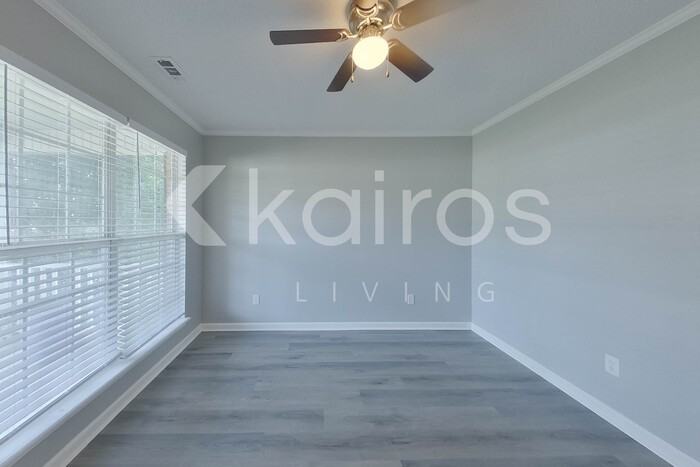 110 Tyler St - Photo 2 of 31
