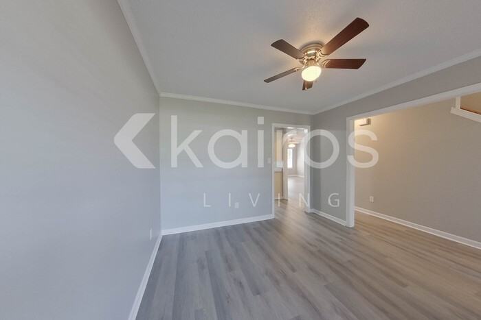 110 Tyler St - Photo 4 of 31