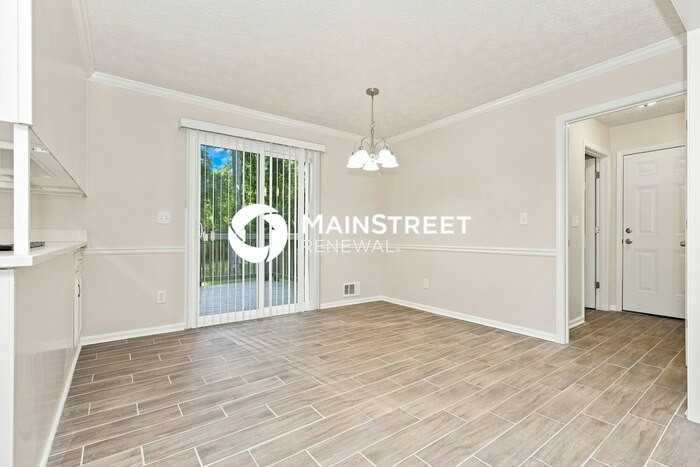 222 Bridgewood Dr Se - Photo 5 of 19