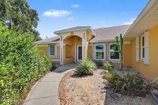 2710 S Courtenay Pkwy - Photo 1 of 1