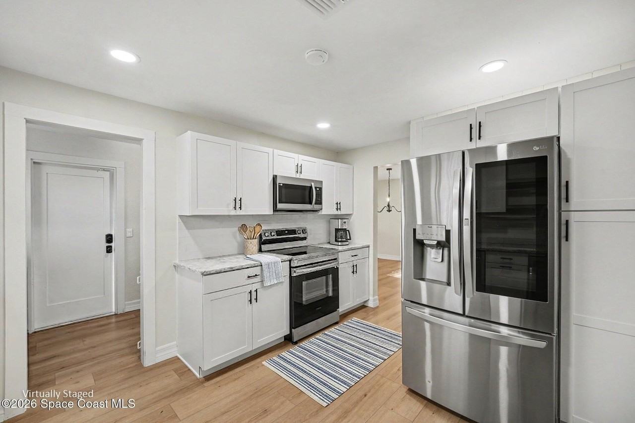 855 Montego Bay Dr S - Photo 3 of 14