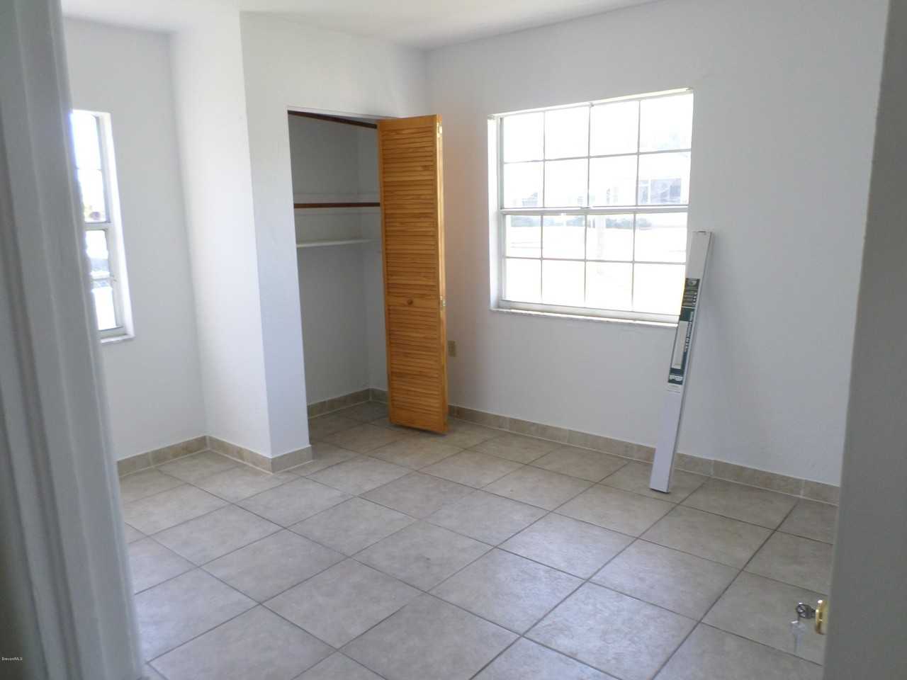 138 Cocoa Pl - Photo 5 of 7