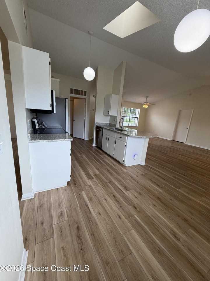 1460 Heartwellville St Nw - Photo 7 of 17