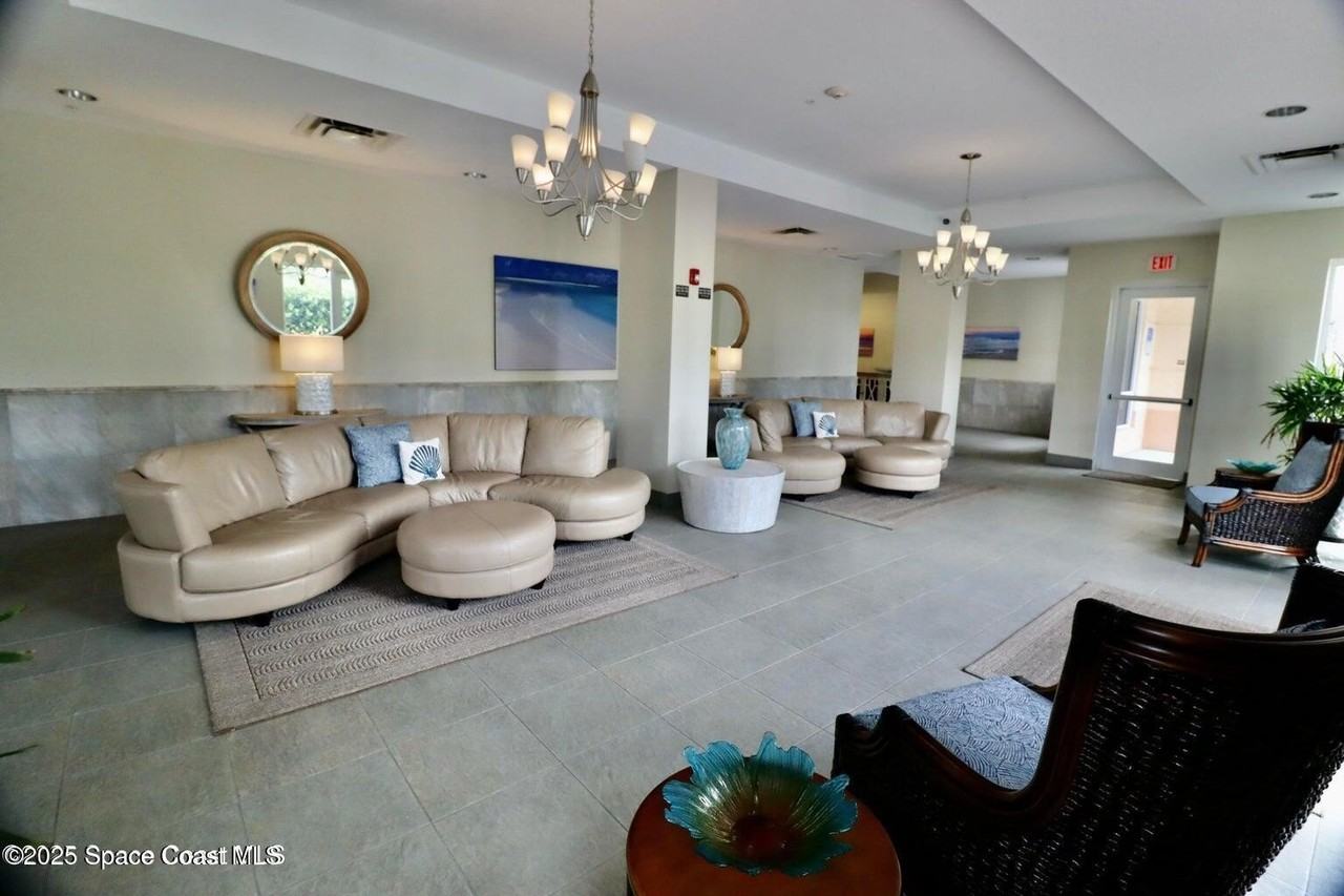 110 Warsteiner Way #204 - Photo 7 of 50