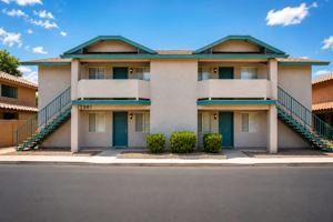 featured image of 2961 E Cicero St