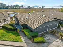featured image of 66 Heritage Dr