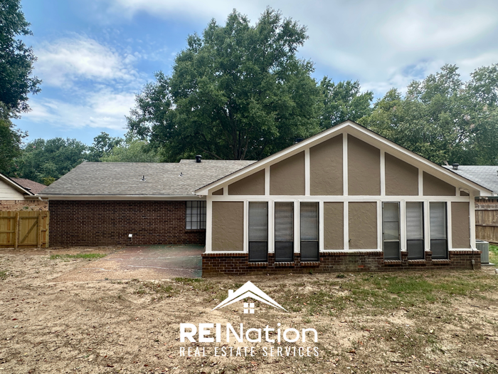3056 Ruffle Dr - Photo 3 of 18