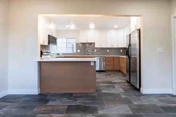 116 6th St - Photo 7 of 46