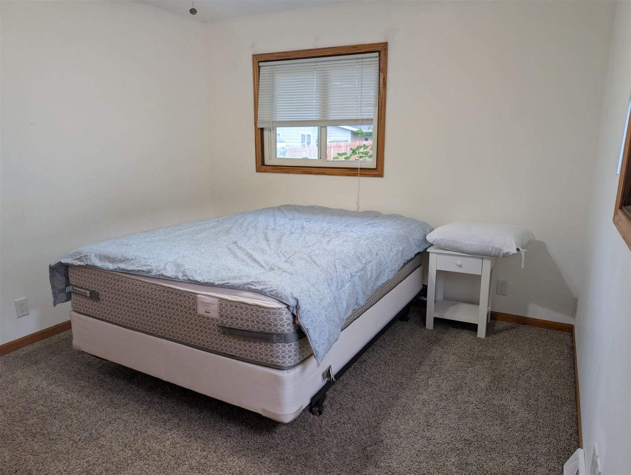 213 S Jefferson St - Photo 5 of 17