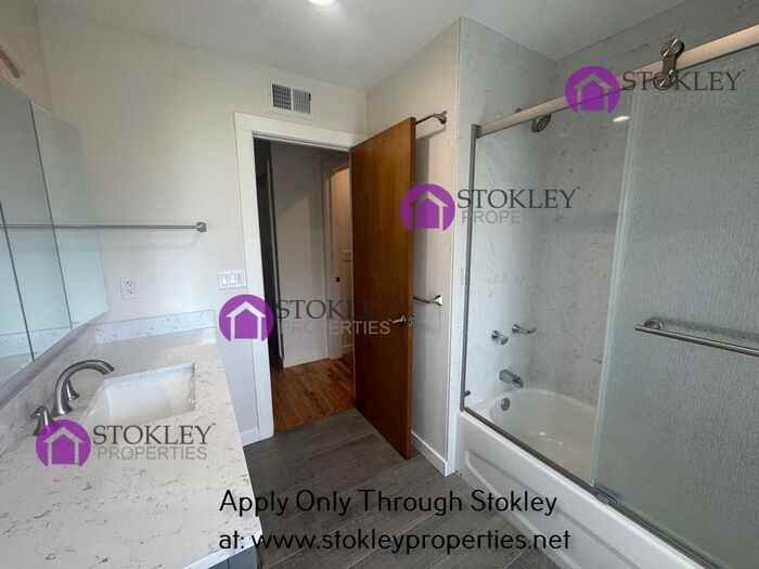 214 Siesta Dr - Photo 6 of 44