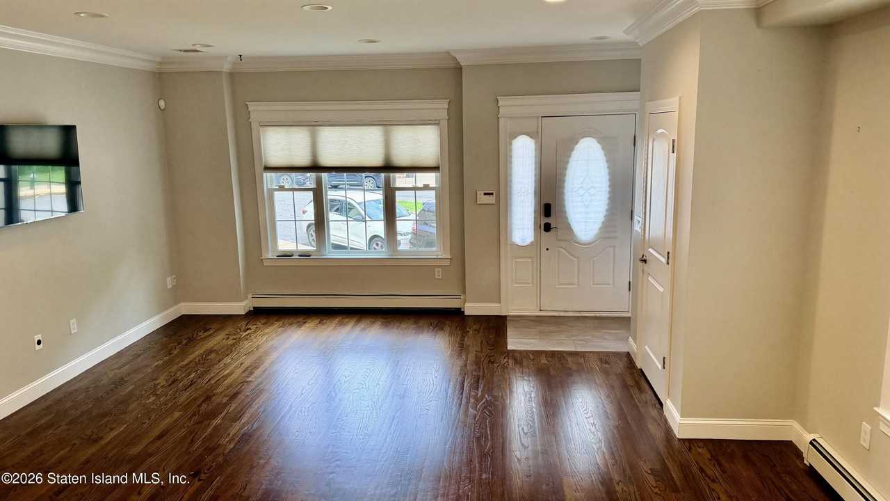 28 Moreno Ct - Photo 2 of 19