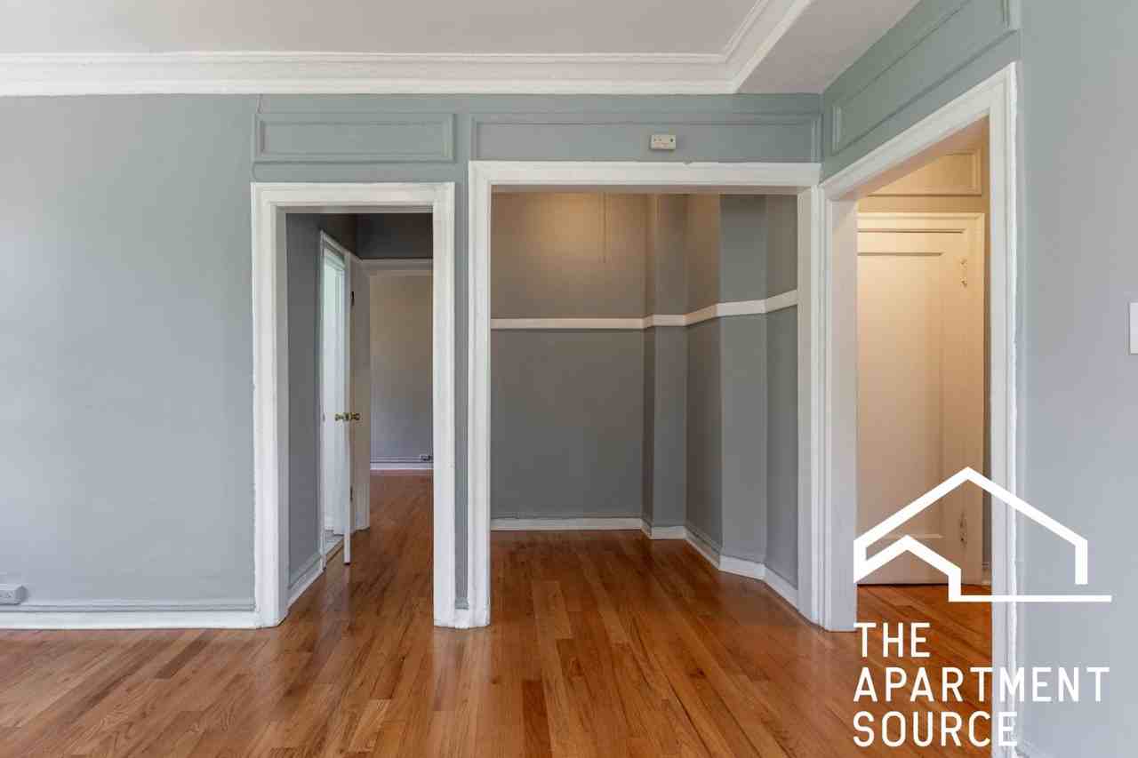 1367 W Estes Ave #2K - Photo 5 of 15