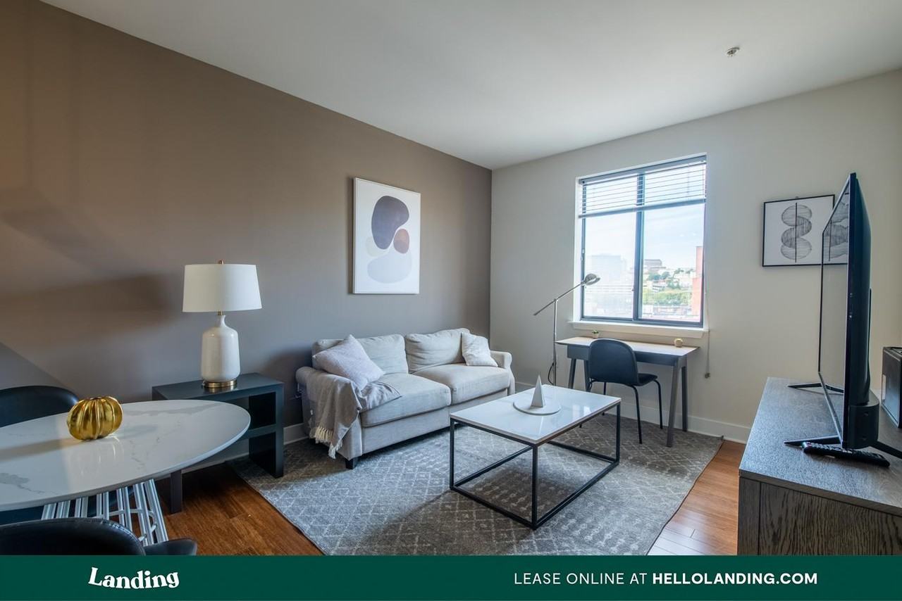 1820 East Broad Street - Photo 5 of 50