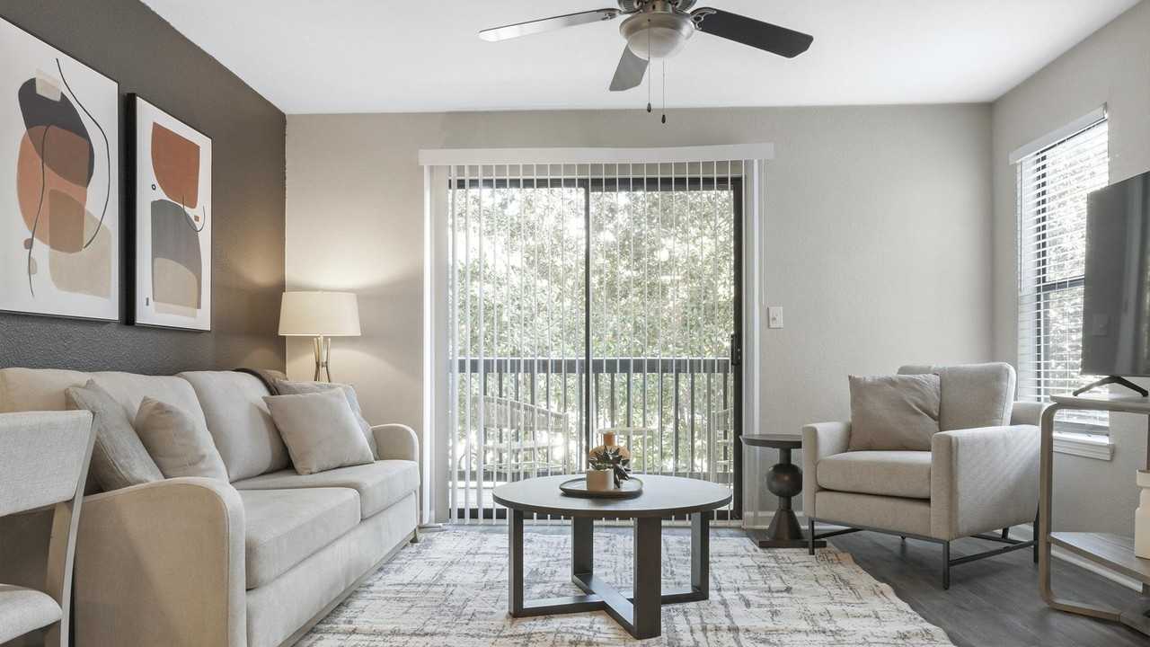 13100 Margie Lane - Photo 2 of 50