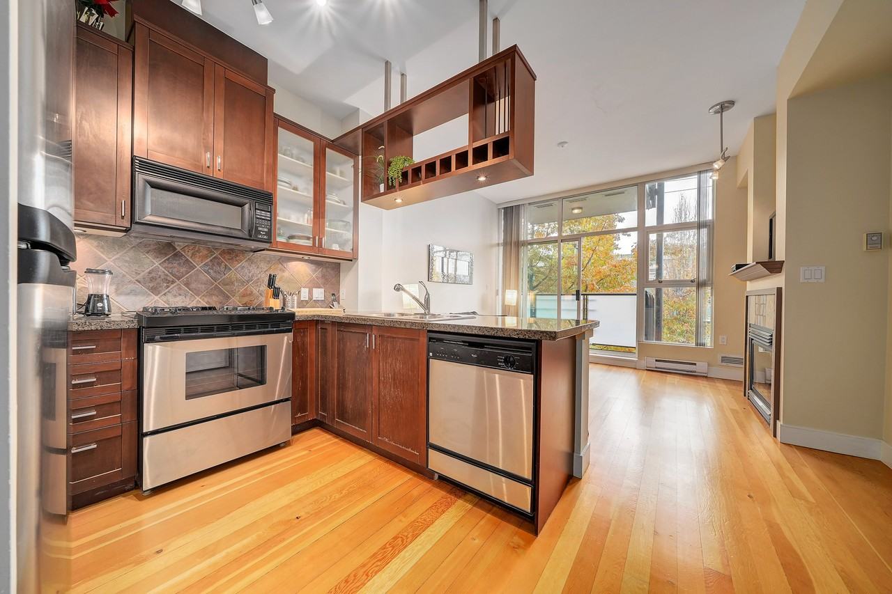 8988 Hudson Street #304 - Photo 5 of 24