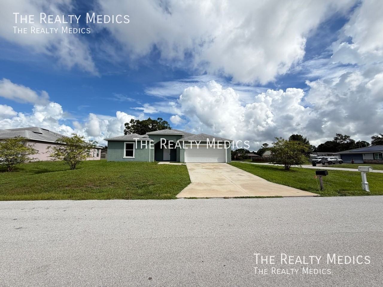 1297 Stone St Nw - Photo 3 of 49