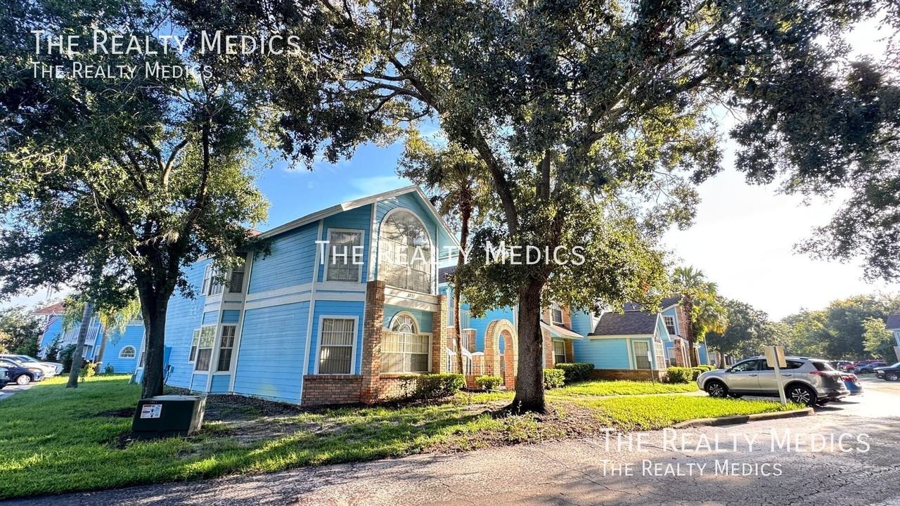 2727 N Poinciana Blvd - Photo 3 of 50