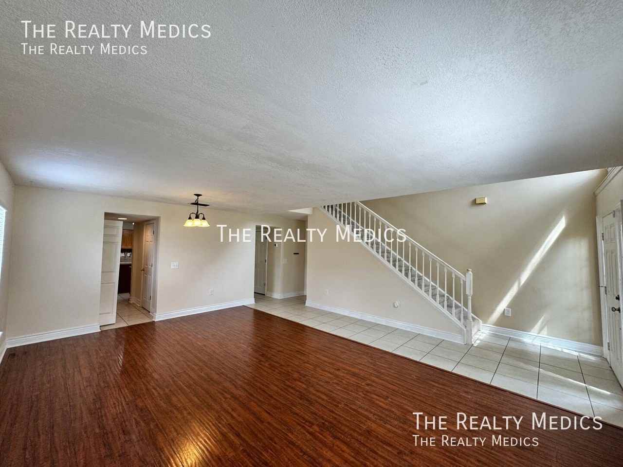 3248 London Ave - Photo 2 of 37