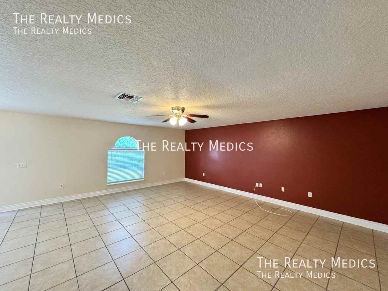 3248 London Ave - Photo 7 of 37