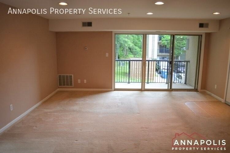 1146 Cove Rd #202 - Photo 7 of 22