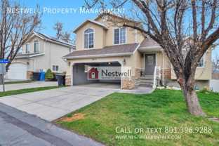 5813 S Duck Pond Ln - Photo 1 of 1