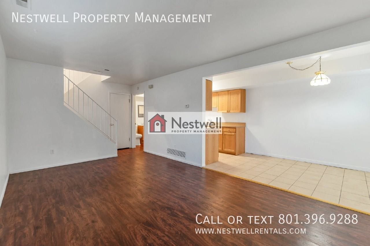 655 E Candlelite Ln - Photo 2 of 19