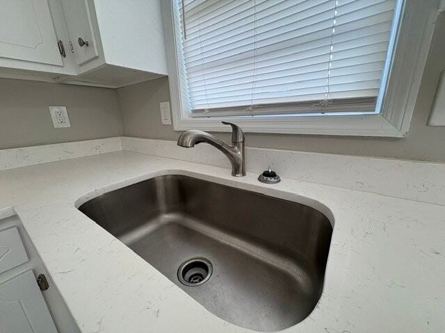 8116 Trafalgar Way - Photo 5 of 14