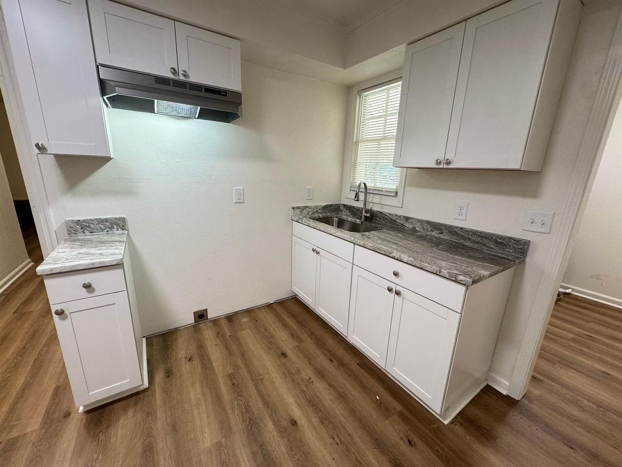 4142 Bellamy St - Photo 7 of 15